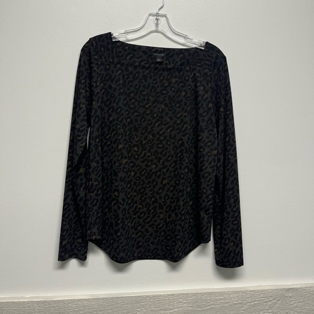 Ann Taylor Animal Print Stretchy Blouse Top M